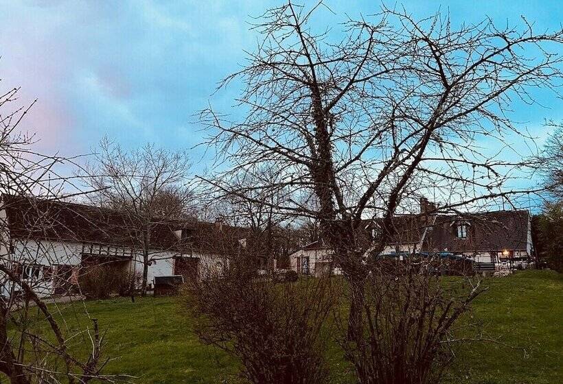 פנסיון Une Pause S Impose