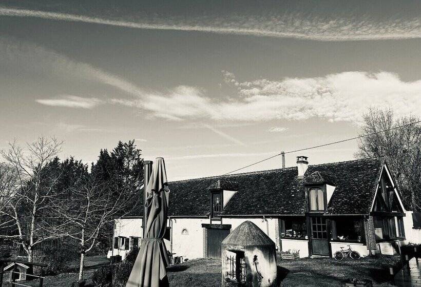 פנסיון Une Pause S Impose