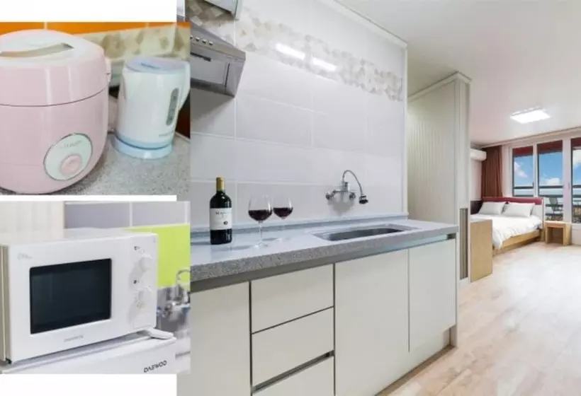 Pohang Blue Coral Pension