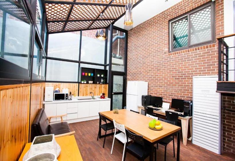 Hostel Myeongdong K Stay 2