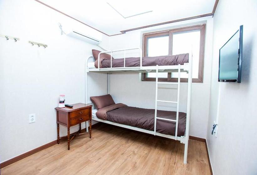 Hostel Myeongdong K Stay 2