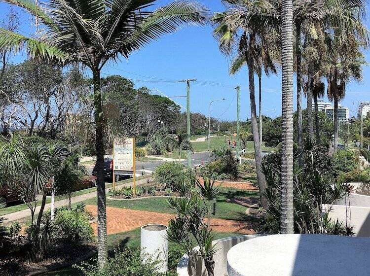 Camargue Beachfront Apartments