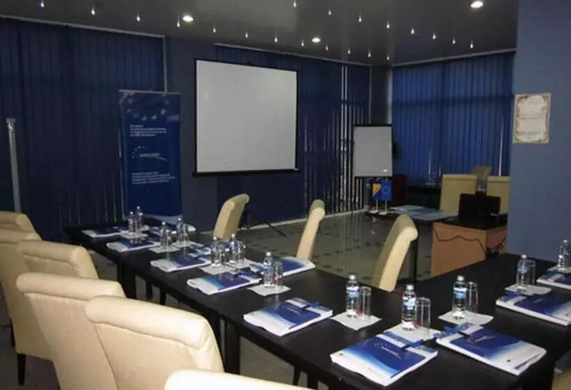 مسافرخانه Novak