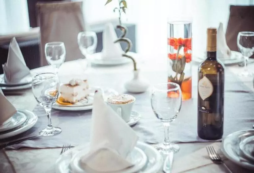 مسافرخانه Novak