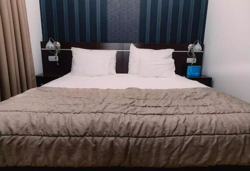 مسافرخانه Novak