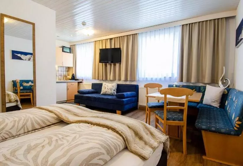 Отель Appartementhaus Chalet Sofie