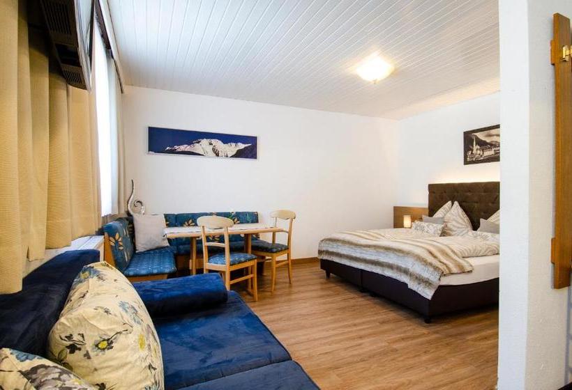 בית מלון כפרי Appartementhaus Chalet Sofie