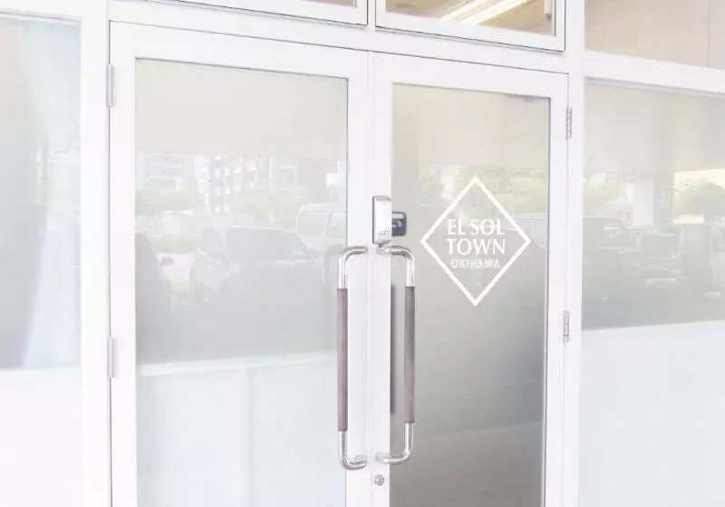 ホテル El Sol Town Okinawa