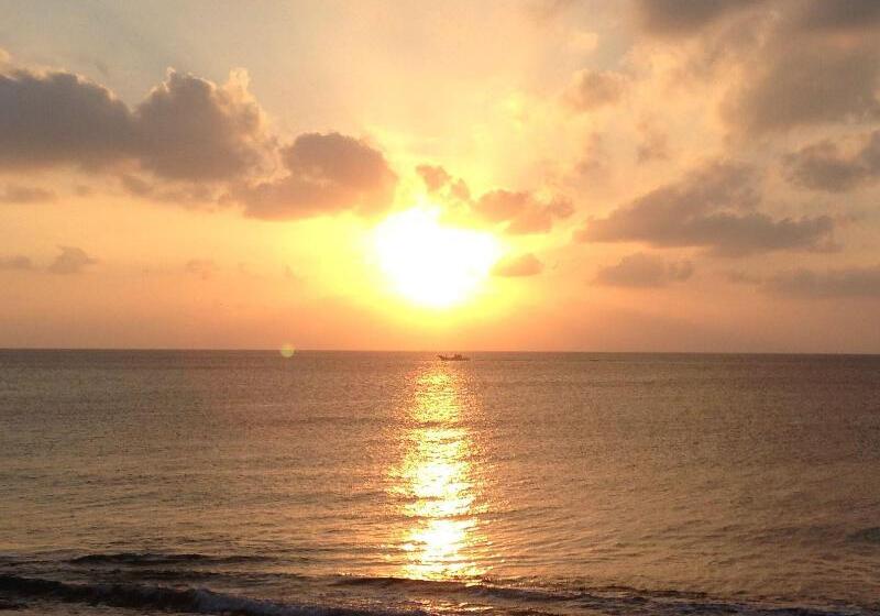 فندق El Sol Town Okinawa