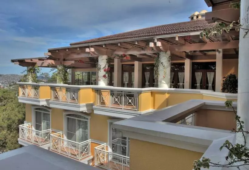 בית מלון כפרי Elizabeth Baguio