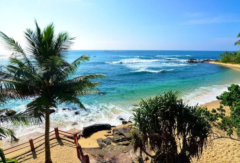 Eva Lanka Hotel Beach & Wellness