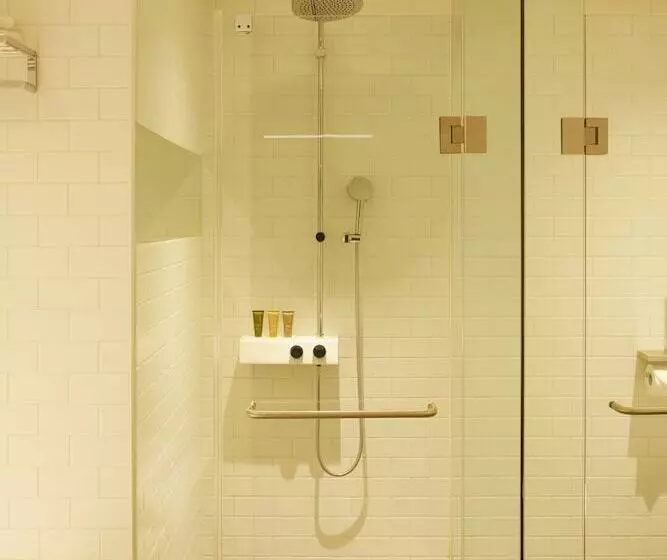 בית מלון כפרי Glad Yeouido