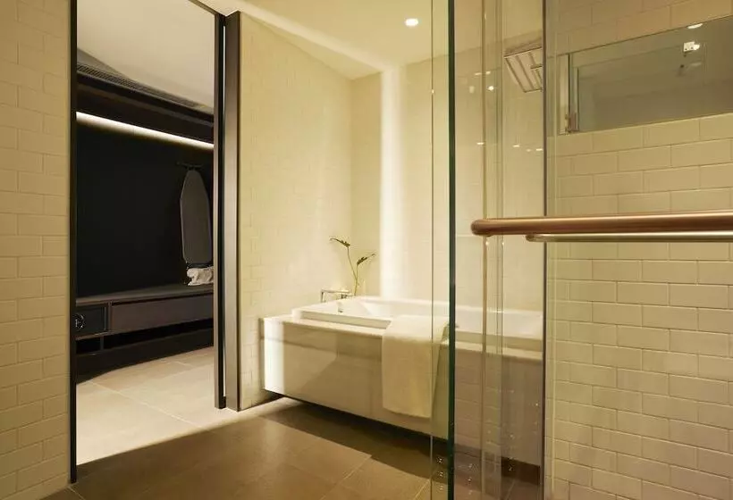 בית מלון כפרי Glad Yeouido