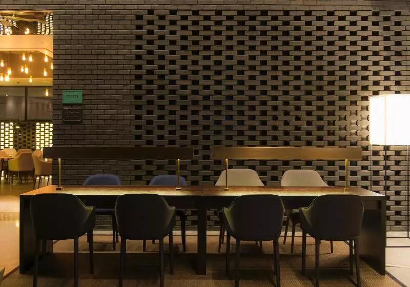 בית מלון כפרי Glad Yeouido