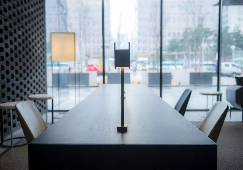 בית מלון כפרי Glad Yeouido