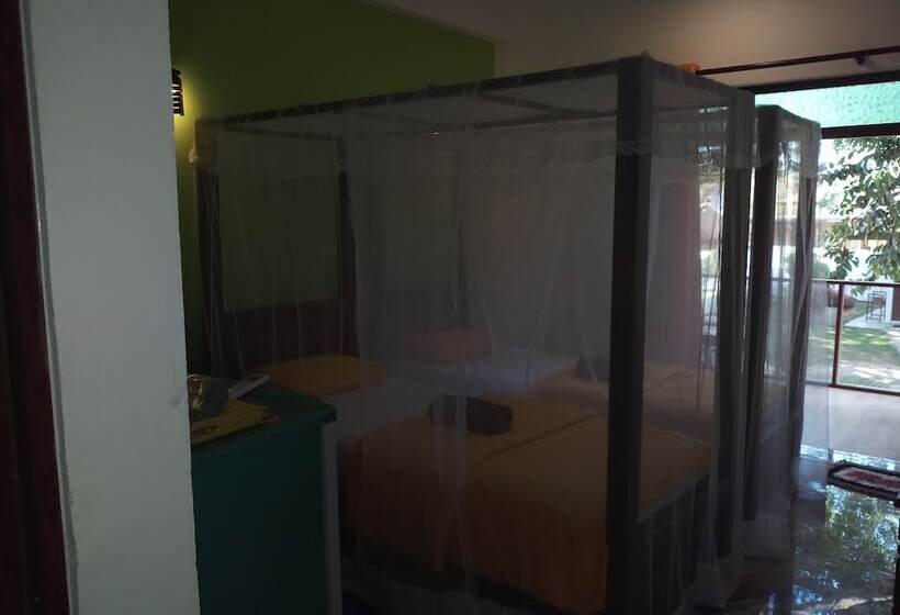 فندق Jagabay Resort & Surfing School