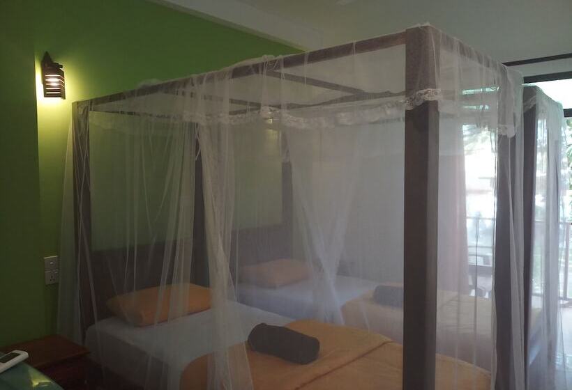 فندق Jagabay Resort & Surfing School