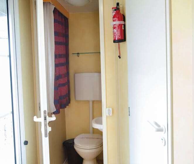 فندق Kamemi Village & Camping