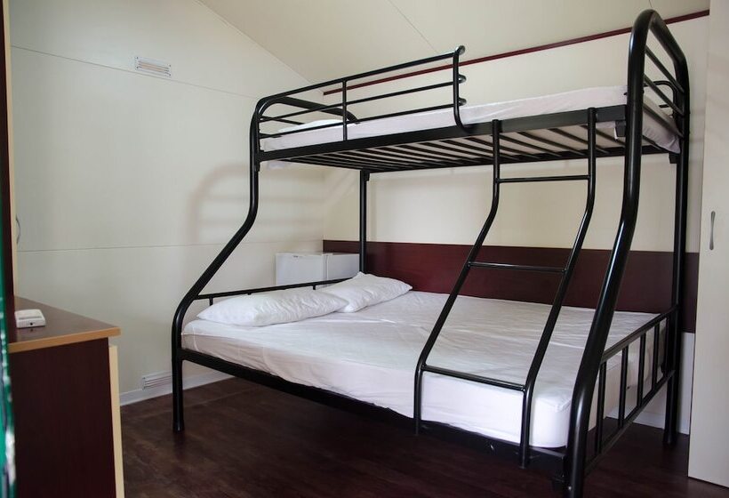 فندق Kamemi Village & Camping