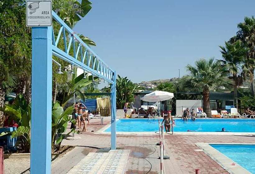 فندق Kamemi Village & Camping