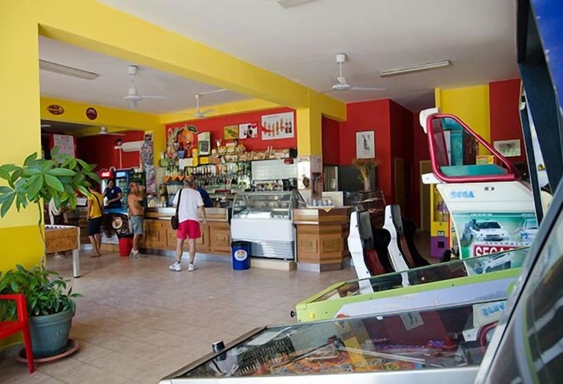 فندق Kamemi Village & Camping