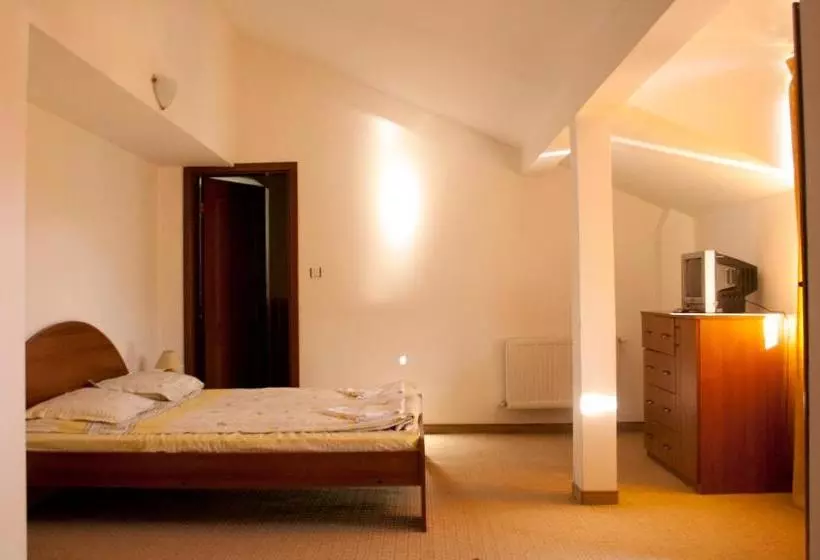 בית מלון כפרי Korina Sky