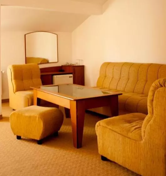 בית מלון כפרי Korina Sky