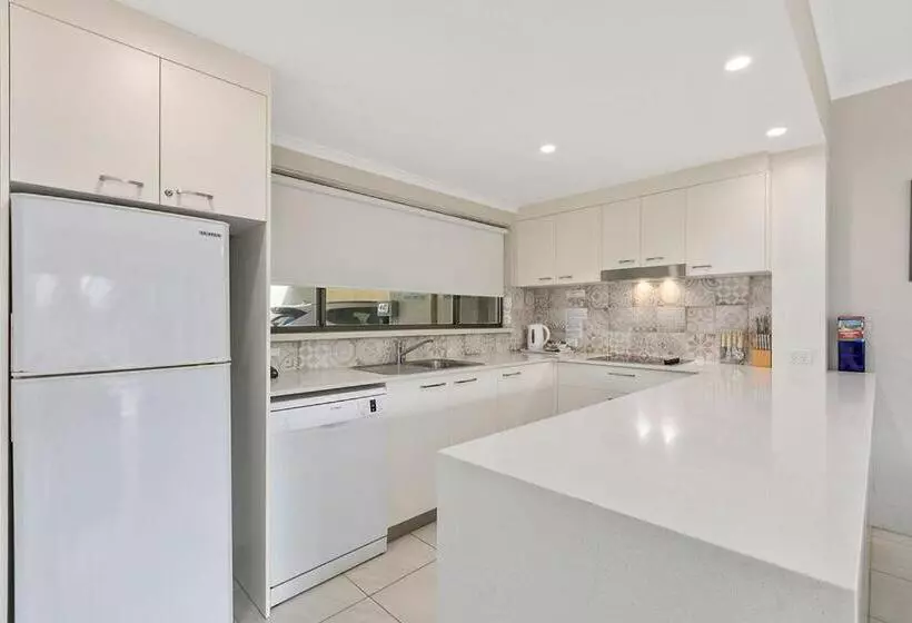 Отель Le Court Villas