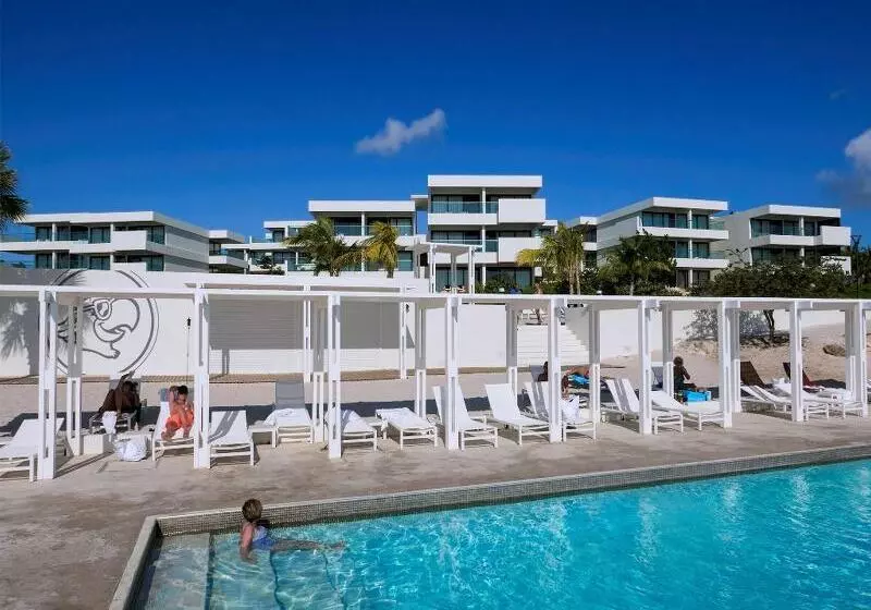 هتل Papagayo Beach