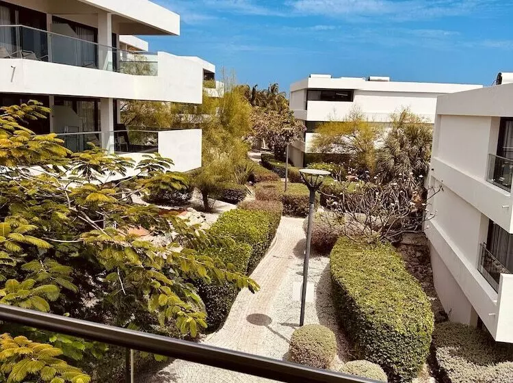 هتل Papagayo Beach