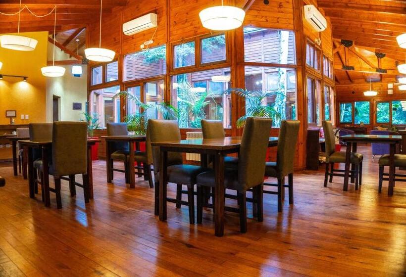 Otel Selva De Laurel