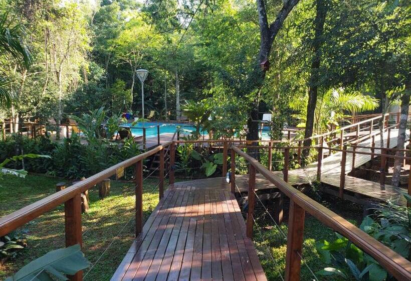 Otel Selva De Laurel