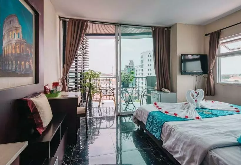 V Hotel Vientiane