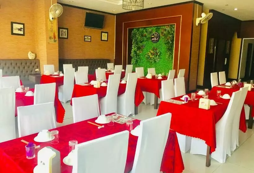 V Hotel Vientiane