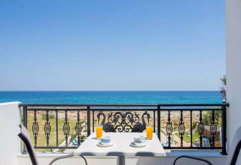 Hotelli Venti Seaside Adult