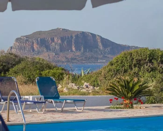 Hotelli Venti Seaside Adult