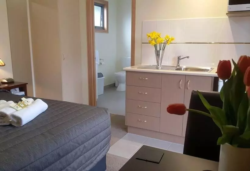 فندق على الطريق Daylesford Motor Inn Vic Pty Ltd