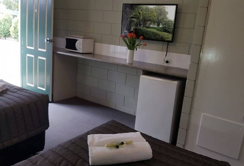 모텔 Daylesford Motor Inn Vic Pty Ltd