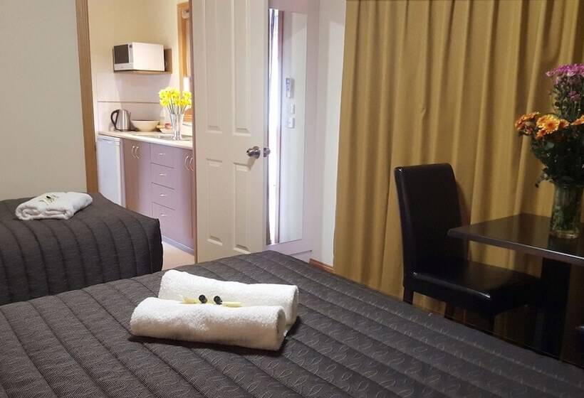 모텔 Daylesford Motor Inn Vic Pty Ltd