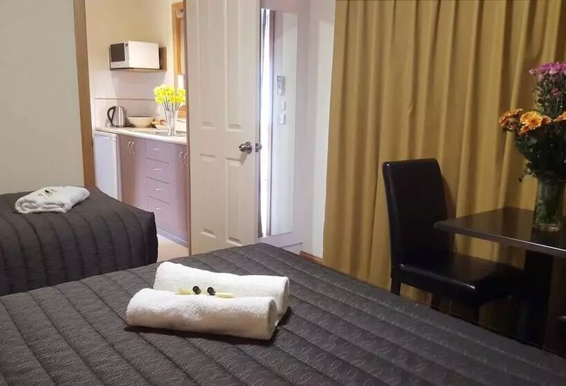 فندق على الطريق Daylesford Motor Inn Vic Pty Ltd