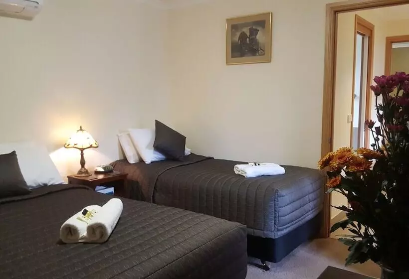 فندق على الطريق Daylesford Motor Inn Vic Pty Ltd