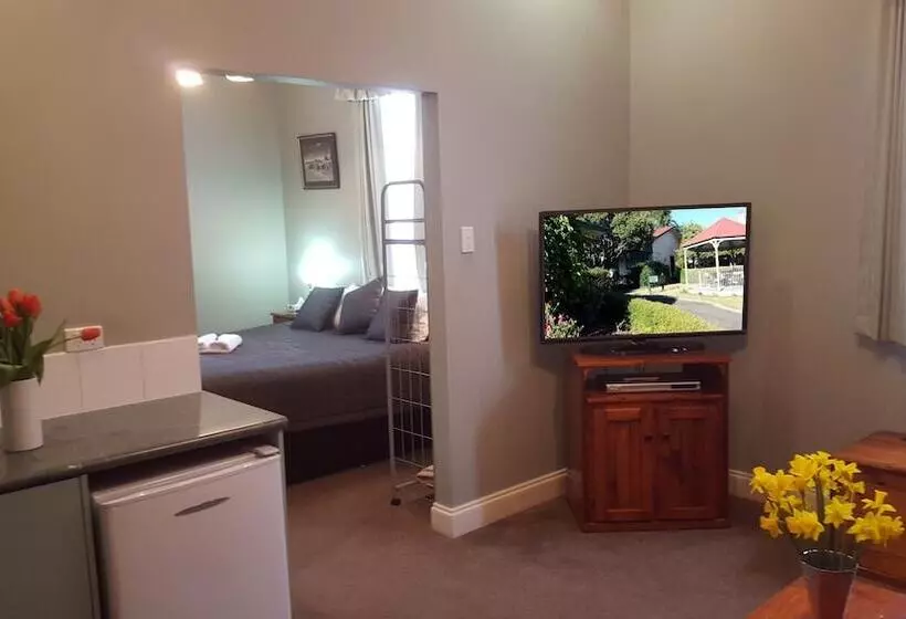 فندق على الطريق Daylesford Motor Inn Vic Pty Ltd