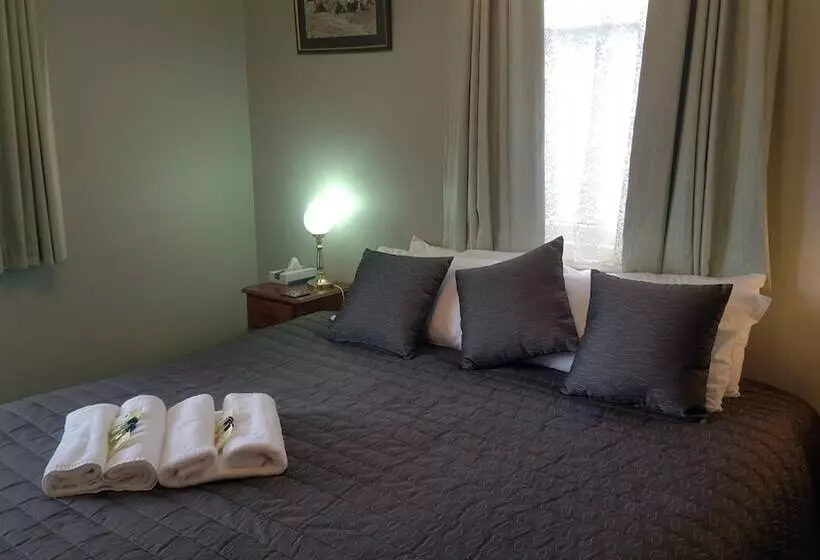 فندق على الطريق Daylesford Motor Inn Vic Pty Ltd