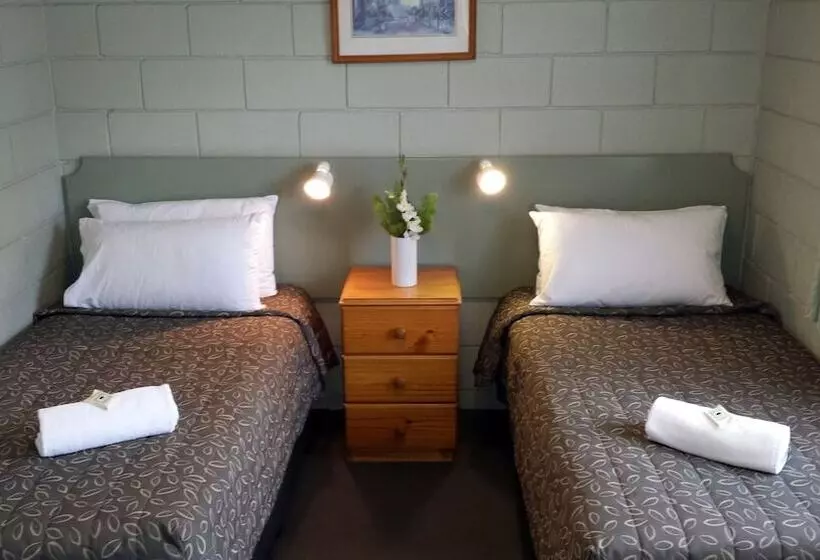 فندق على الطريق Daylesford Motor Inn Vic Pty Ltd