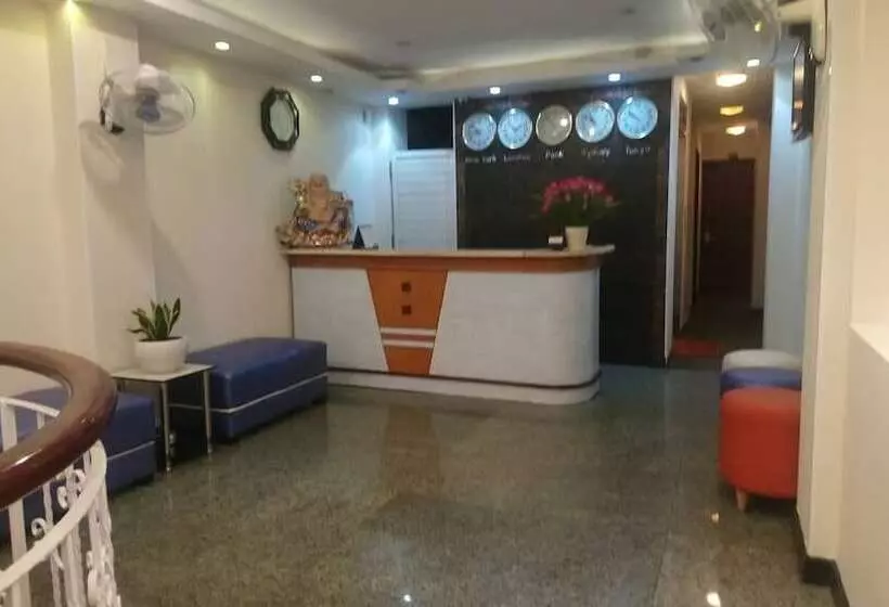 Sao Nam Hotel   Bui Vien Walking Street