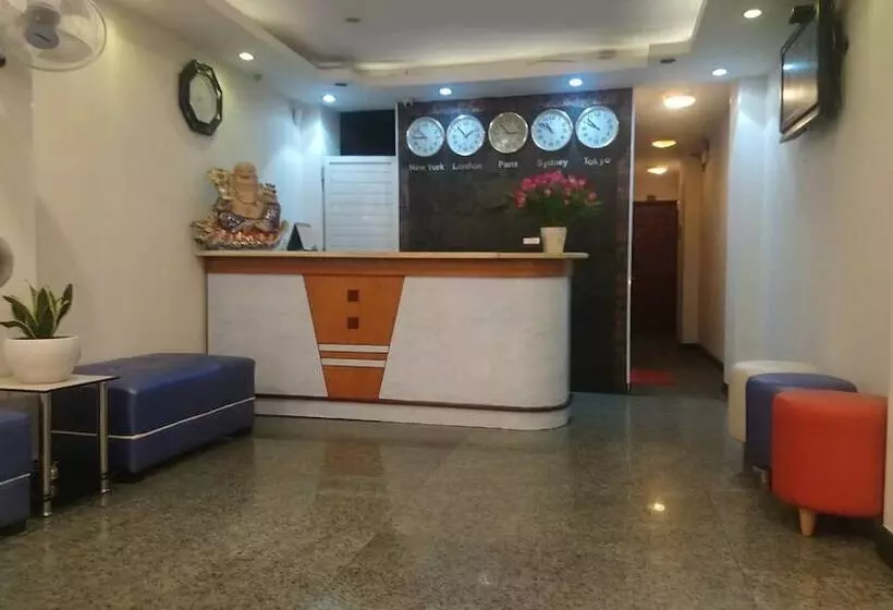 Sao Nam Hotel   Bui Vien Walking Street