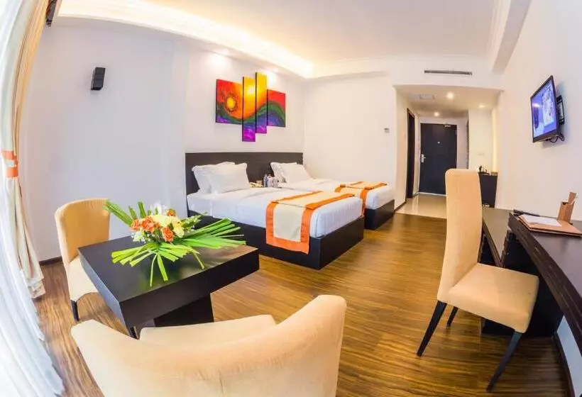 The Covanro Airport Hotel Katunayake