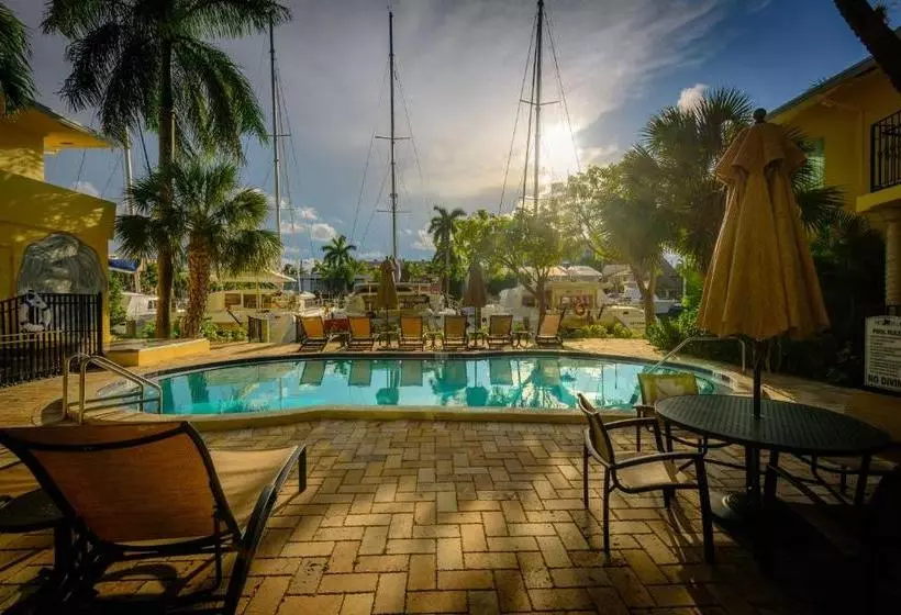 The Villas Las Olas Hotel Apart