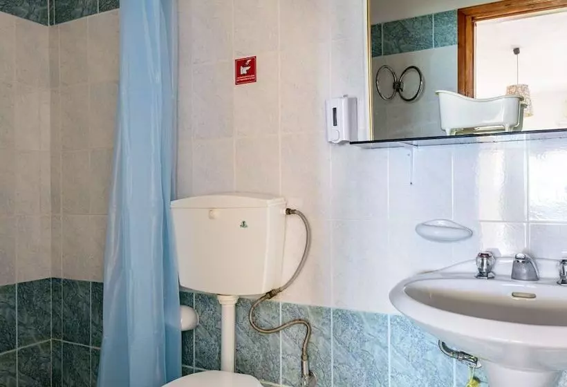 Angela Apartments