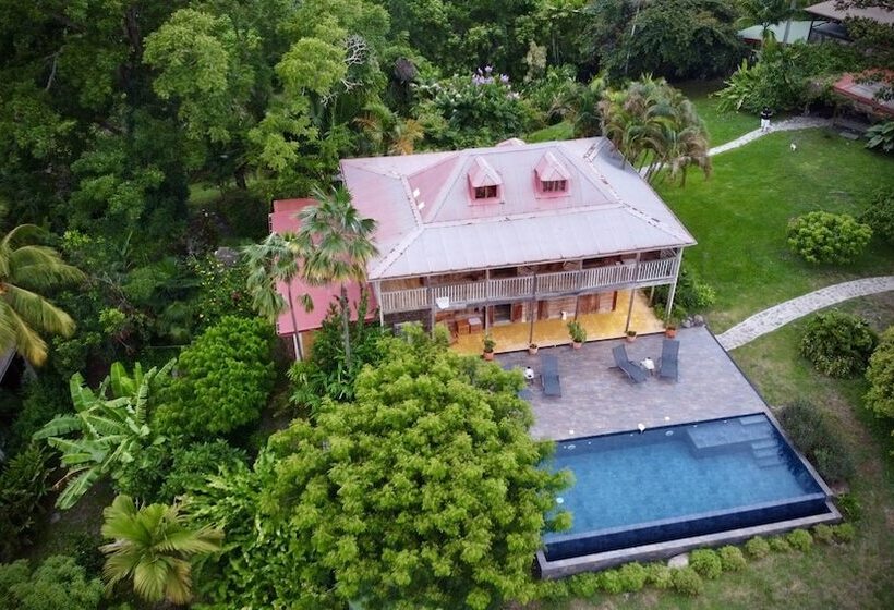 تختخواب و صبحانه Habitation Caféière Samana Beauséjour